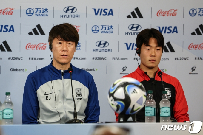 [사진] 4강전 앞둔 한국 U-20 대표팀 '필승 전략은?'
