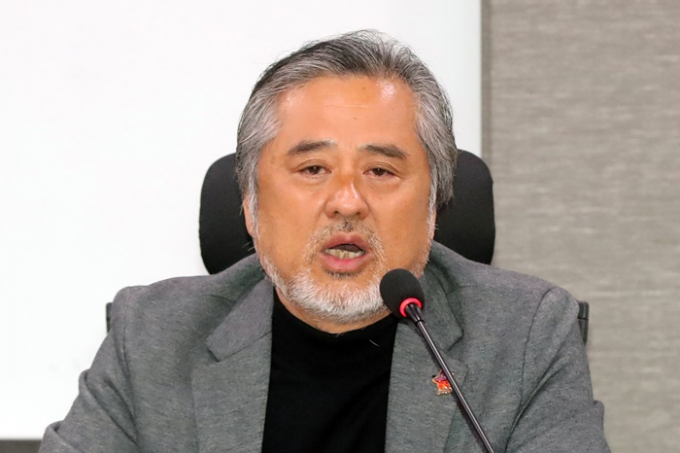 10·29 이태원 참사 유가족협의회(유가협)와 시민대책회의 활동가들이 8일 오전 9시쯤 박희영 서울 용산구청장의 사퇴를 촉구하는 기자회견을 진행했다. 사진은 지난 4월12일 오전 이정민 유가협 대표 직무대행이 서울 여의도 국회에서 열린 '10·29 이태원참사진상규명특별법 입법 촉구 간담회'에서 모두발언하는 모습. /사진=뉴스1