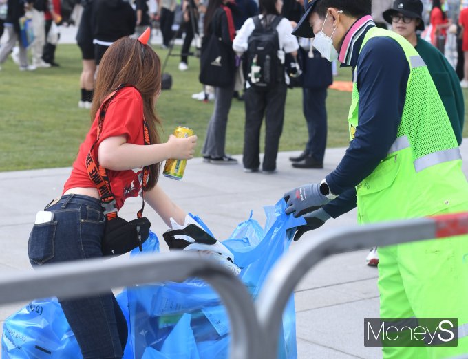 '쓰레기는 쓰레기 봉투에' /사진=장동규 기자