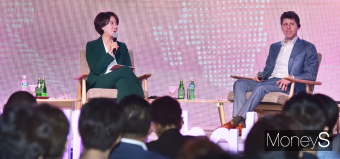 [머니S포토] 이영·샘알트만 '방한 목적과 韓 스타트 협업 방안' 대담
