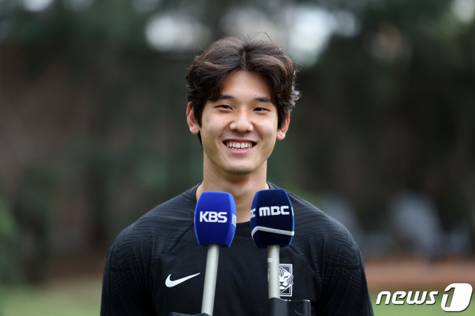 한국 20세 이하(U-20) 월드컵 축구대표팀 최석현이 9일(현지시간) 아르헨티나 라플라타 하워드 존슨 호텔에서 취재진과 인터뷰하고 있다. 2023.6.10/뉴스1 ⓒ News1 이승배 기자