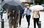 사진은 지난 8일 서울 중구 세종대로에서 시민들이 우산을 쓰고 지나가는 모습. /사진=뉴스1