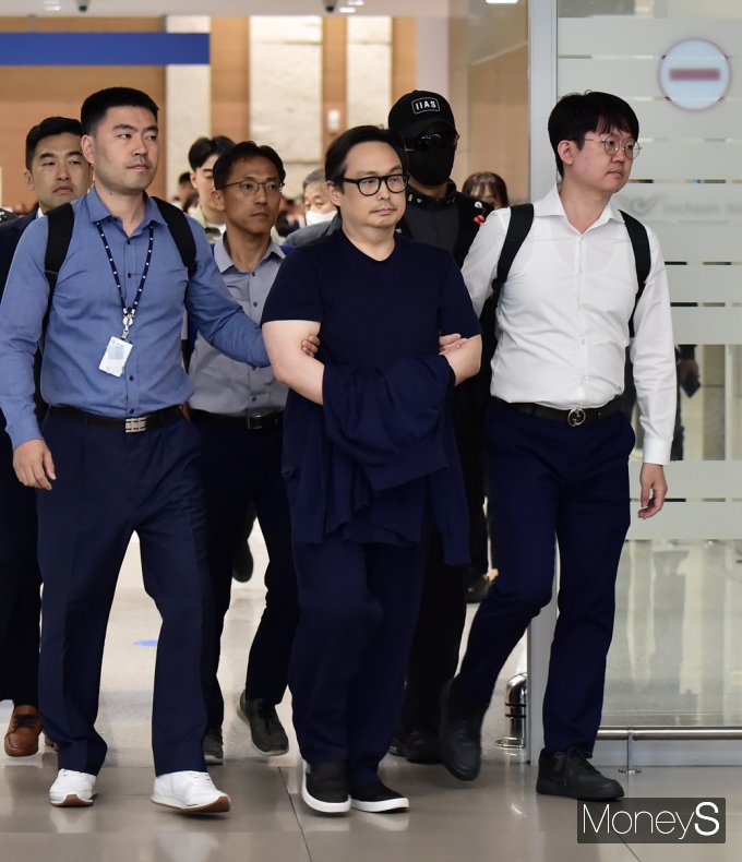 [�Ӵ�S����] ������ ���� '������' �ؿܵ��� 9�⸸�� ���� ��ȯ