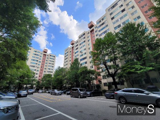 지난 8월7일 찾은 서울 송파구 가락프라자 아파트./사진=신유진 기자