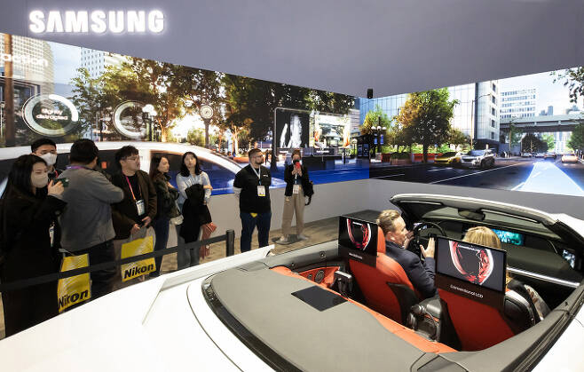 하만이 올해 1월 'CES 2023'에서 선보인 레디 케어 솔루션. / 사진=삼성전자