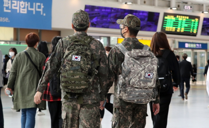 군 당국이 기준이 모호하다는 지적을 받아온 '병(兵) 자기개발비용 지원' 제도를 손 본다. /사진=뉴스1