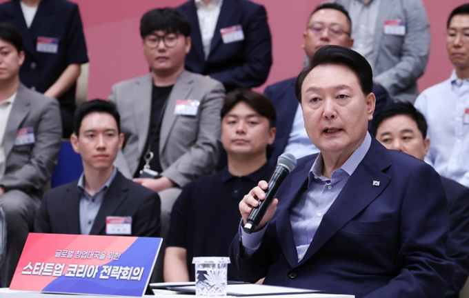 윤석열 대통령이 30일 청와대 영빈관에서 열린 스타트업 코리아 전략회의에서 발언하고 있다. /사진=뉴시스