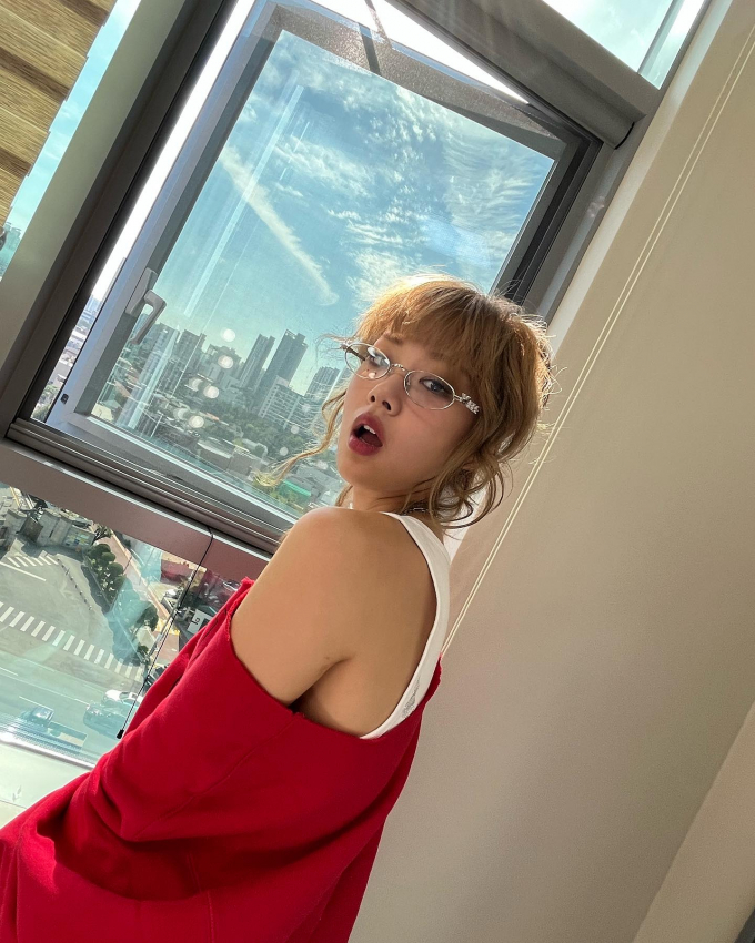 사진=비비 인스타그램