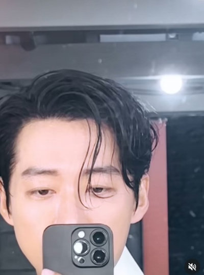 배우 남궁민은 지난 9일 자신의 소셜미디어에 "with 길채"라는 글과 함께 영상을 게재했다. /사진=남궁민 인스타그램 캡처 