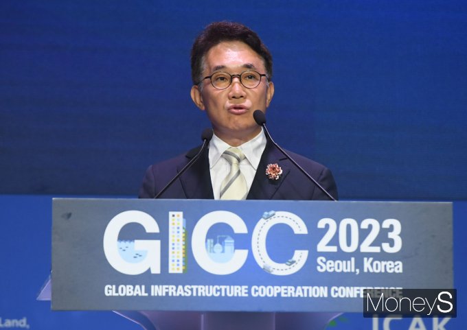 개회사 하는 박선호 해외건설협회장/사진=장동규 기자