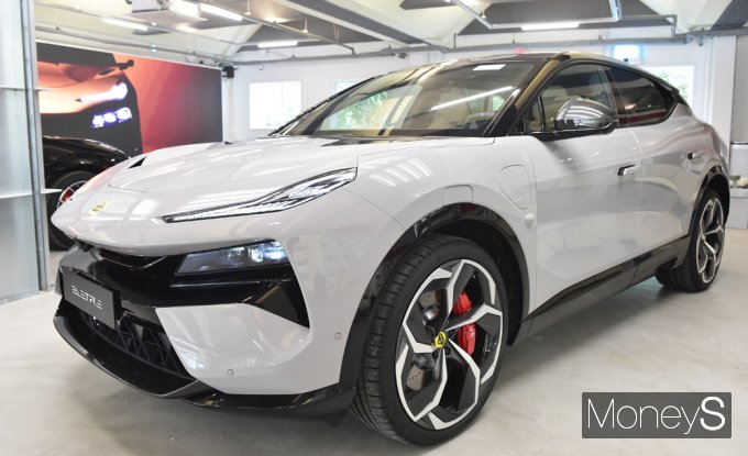 [머니S포토] 로터스가 선보인 자사 최초 Hyper SUV '엘레트라' 제원은