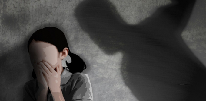  자신의 전 남자친구와 연락한다는 이유로 감금, 폭행하고 성착취물까지 만들며 또래를 괴롭힌 10대들이 실형을 받았다. 사진은 기사와 직접적인 관련 없음. /사진=뉴시스