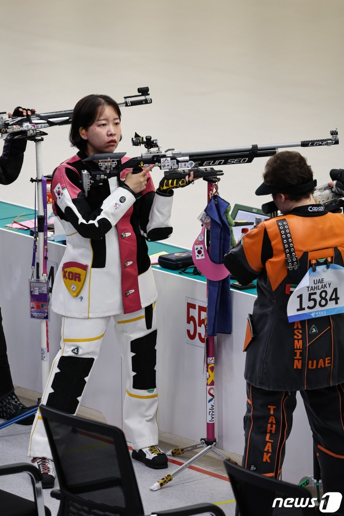 [사진] 10m 공기소총 메달 노리는 이은서