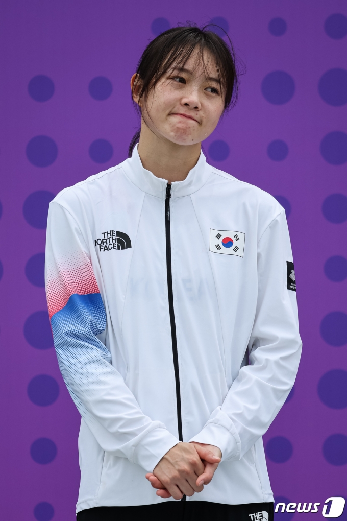 [사진] 아쉬워하는 근대5종 김선우
