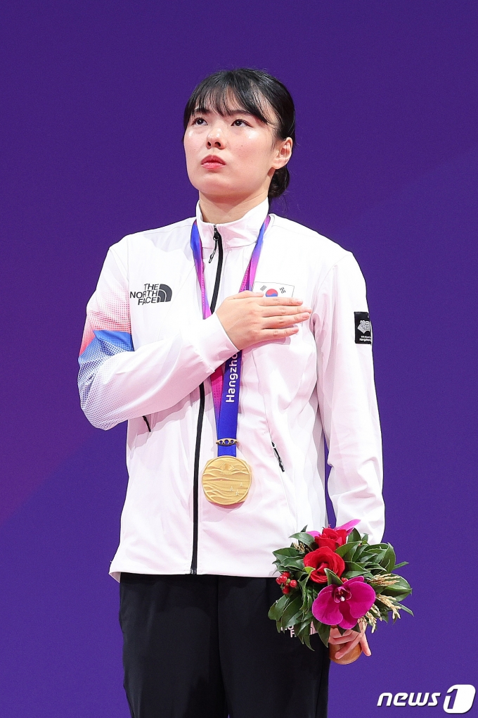 [사진] 항저우에 울려 퍼지는 두 번째 애국가
