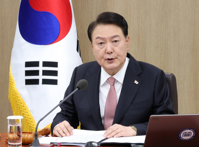사진은 윤석열 대통령이 25일 서울 용산 대통령실 청사에서 국무회의를 주재하고 있는 모습. /사진=뉴시스(대통령실통신사진기자단 제공)