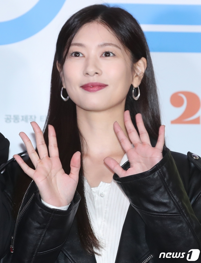 [사진] 정소민, 사랑스러운 인사
