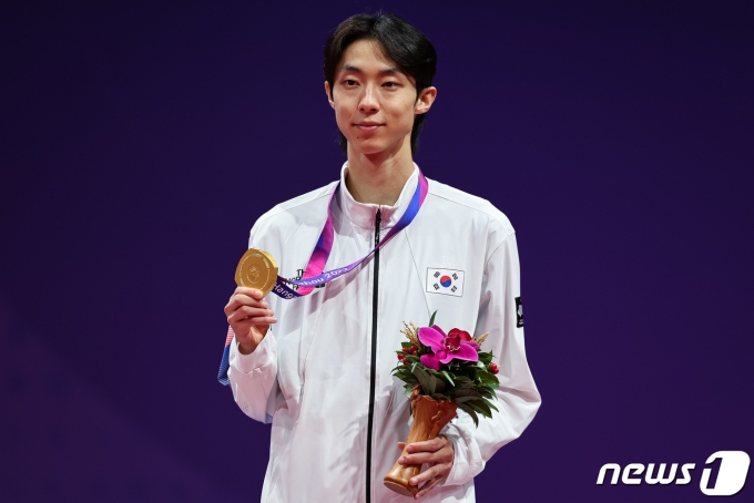 [사진] 장준 '항저우 아시안게임 태권도 남자 58kg급 금메달'