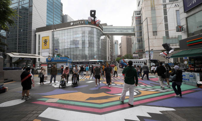 백화점 업계가 오는 10월 다양한 팝업스토어 행사를 진행한다. 사진은 서울 중구 롯데백화점 본점 영플라자 전경. /사진=뉴시스 