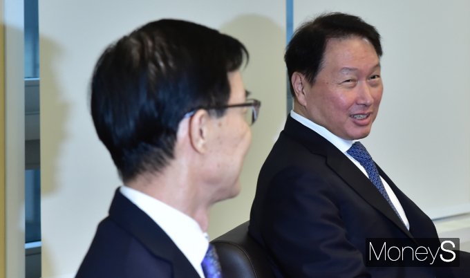 [머니S포토] 최태원 
