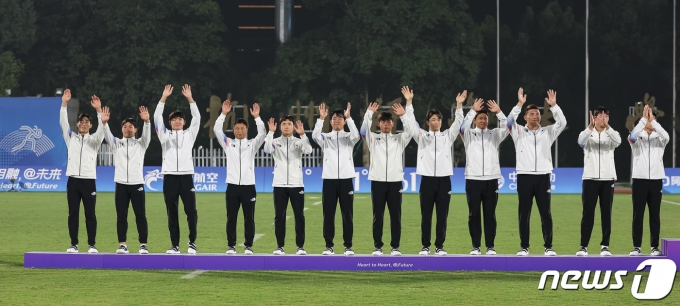 [사진] 한국 럭비, 17년 만에 오른 아시안게임 결승서 은메달