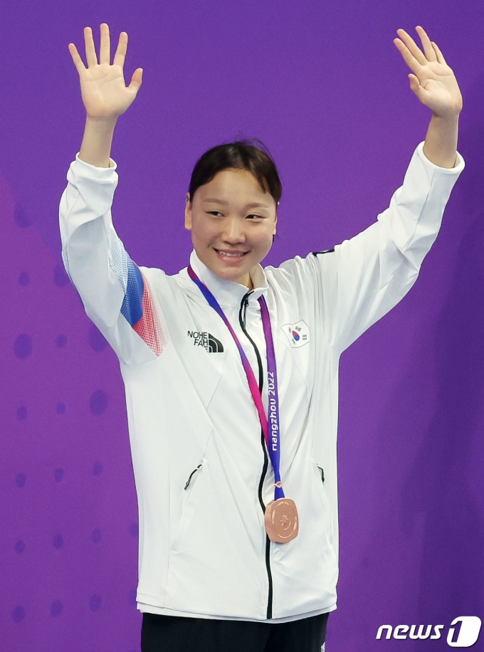 [사진] 이은지 '두 손 번쩍!'