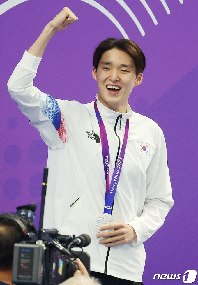 [사진] 김우민 '이거야!'