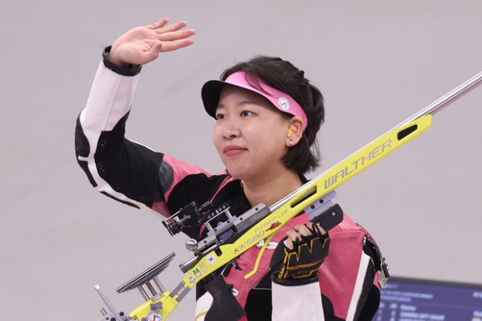 27일 한국 사격 단체전에서 동메달 두개를 수확했다. 사진은 여자 50m 소총 결선에서 4위를 차지한 이은서의 모습. /사진=뉴스1