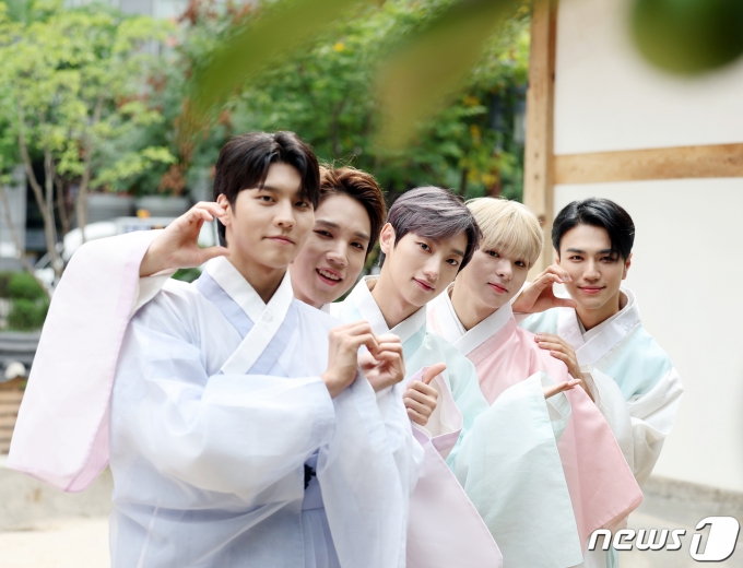 아이돌 그룹 배너 / 뉴스1 ⓒ News1 김진환 기자