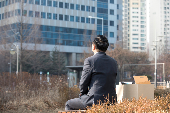 해고 수용을 거부한 직원에게 '위화감'을 조성하는 내용의 문자 메시지를 여러 차례 전송한 회사 대표이사가 무죄 판결받았다. 사진은 기사 내용과 관련 없음. /사진=이미지투데이