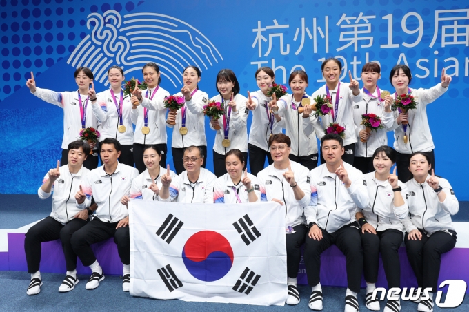 [사진] 대한민국 여자 배드민턴 '1위에 오르다'