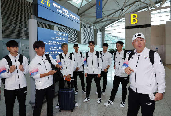 2일 2022 항저우 아시안게임에 출전한 한국 남자 하키 대표팀(신석교 감독)이 조별리그 B조 최종 5차전에서 오만을 16-2로 격파하고 4강 출전을 확정지었다./사진=뉴스1
