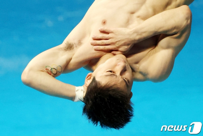 [사진] 김영택 '눈에 띄는 오륜기'