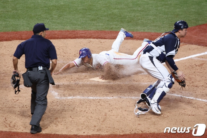 [사진] 득점 추가하는 대만