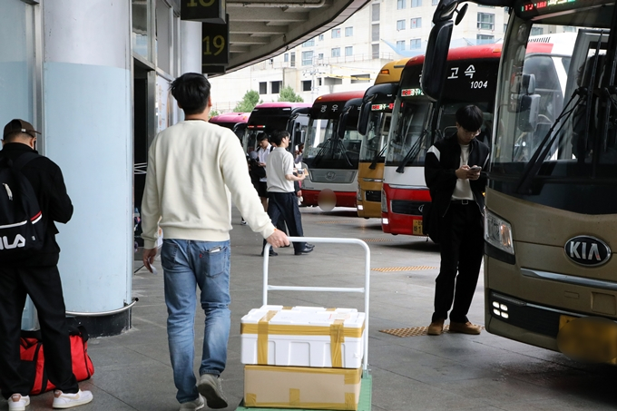 2025년 추석 연휴가 주목된다. 사진은 지난 3일 광주 서구 유·스퀘어종합버스터미널. /사진=뉴스1