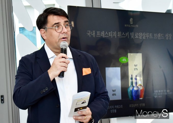 [머니S포토] 프란츠 호튼 대표 "이번 론칭 글로벌 최초 한국에서 진행"