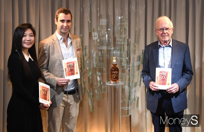 [머니S포토] 싱글몰트 위스키 '발베니 60년'과 함께