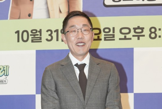 방송인 김제동이 MBC에브리원 '성지순례'로 3년 만에 예능에 복귀한다. 사진은 지난 27일 오전 10시 서울 마포구 상암동 스탠포드호텔에서 열린 '성지순례' 제작발표회에서의 방송인 김제동. /사진=MBC에브리원 제공