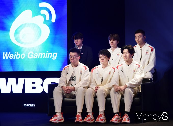 [머니S포토] 롤드컵 韓中 결승 앞둔 웨이보 게이밍 