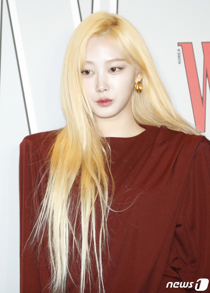[사진] 에스파 지젤, 금발이 눈이 부셔