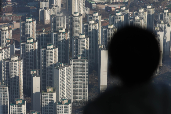  지난달 전국 아파트 경매 진행 건수는 2629건으로 2020년 11월(3593건) 이후 약 3년여만에 최다 진행 건수를 기록한 것으로 나타났다. /사진=뉴시스 