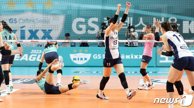 [사진] 최정민, GS칼텍스를 넘어라