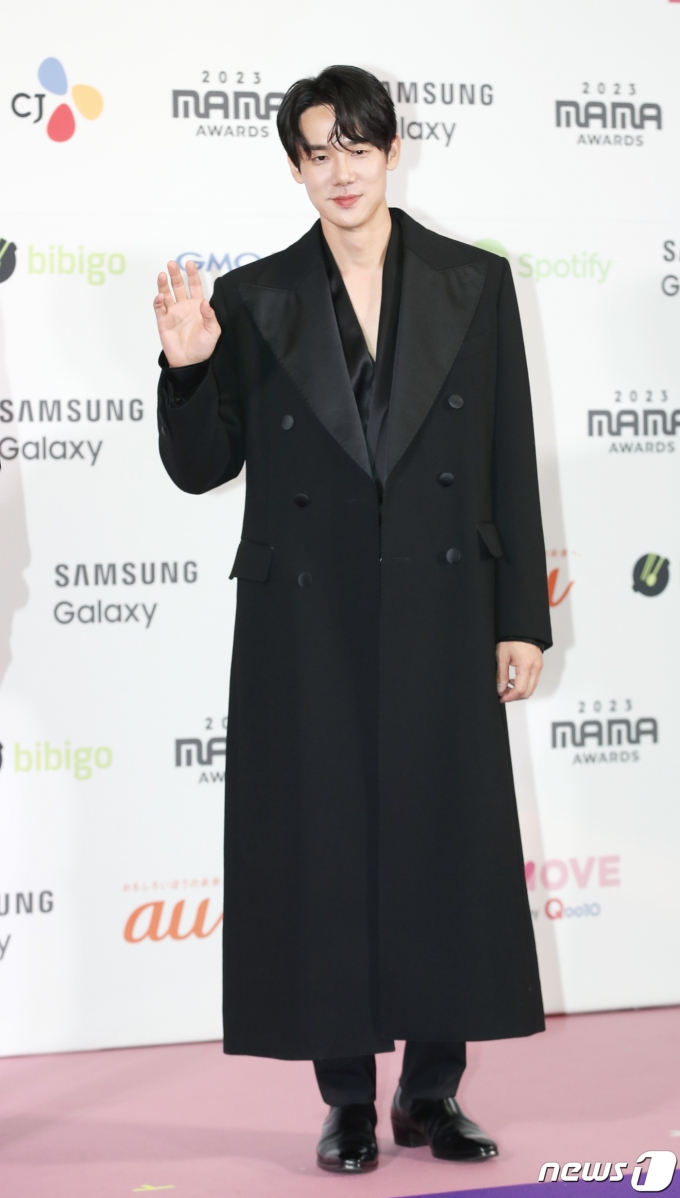 [사진] 유연석, 샤이 가이