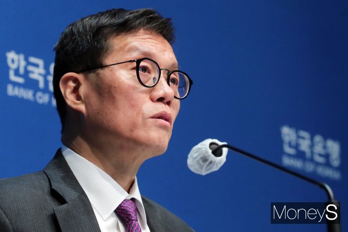 [머니S포토] 한은 이창용 
