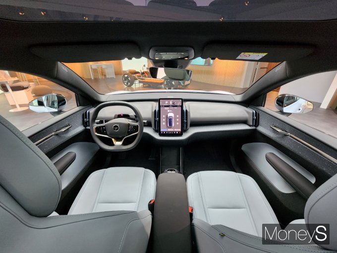 볼보자동차 EX30 인테리어 /사진=박찬규 기자