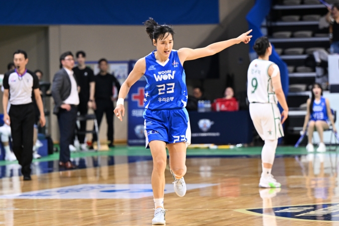 여자 프로농구 아산 우리은행의 김단비(WKBL 제공)