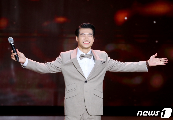 [사진] 조명섭, 행복을 주는 사람