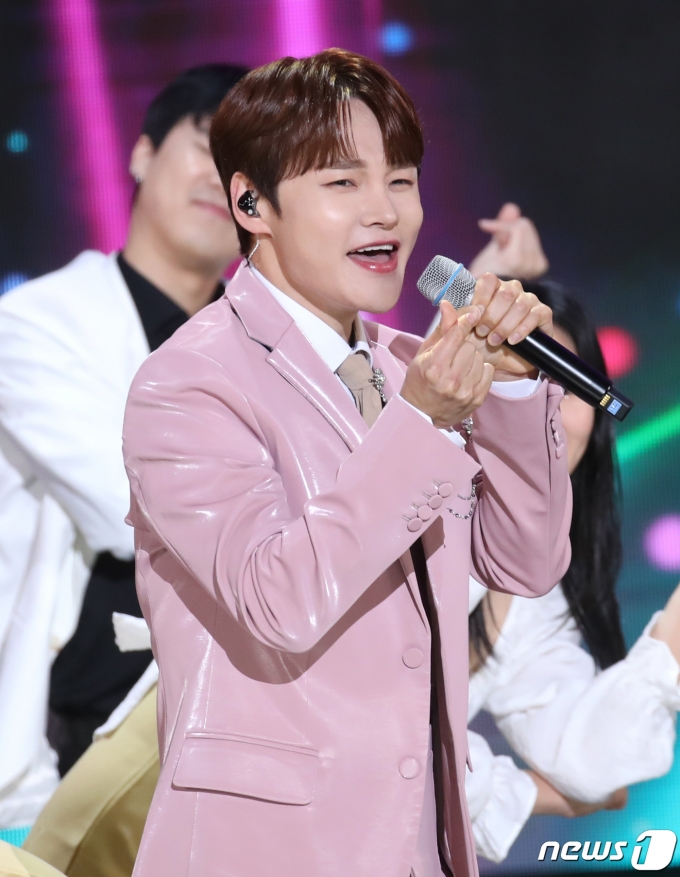 [사진] 박서진, 내가 너를 사랑했나봐