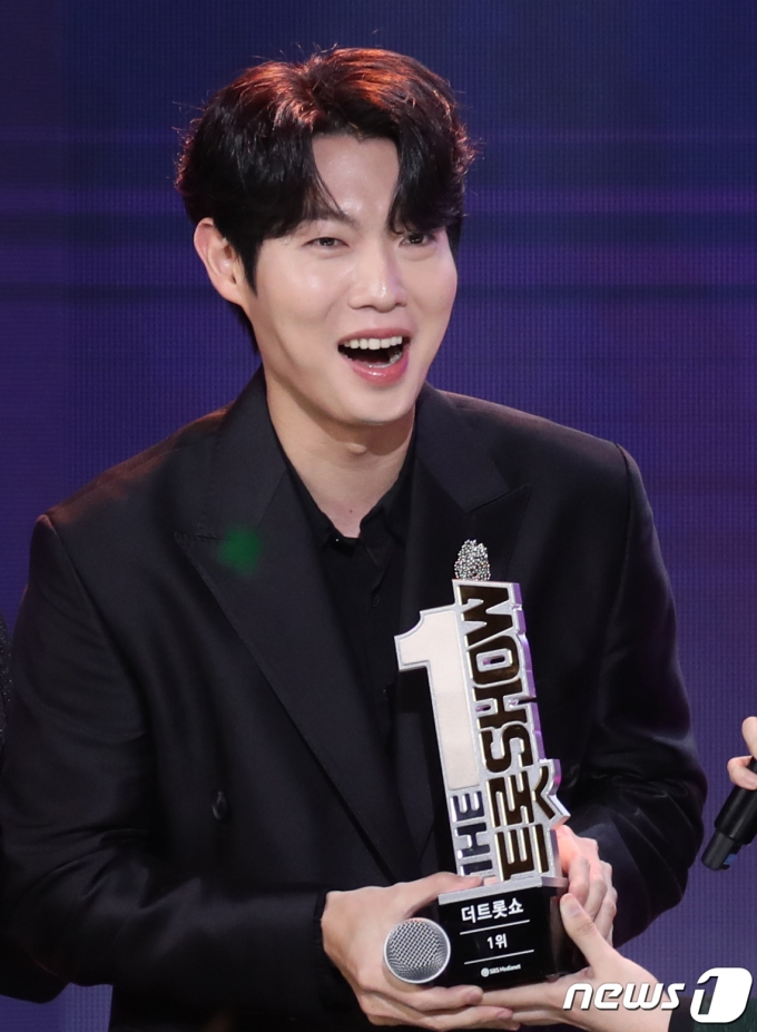 [사진] 손태진, 데뷔 후 첫 1위