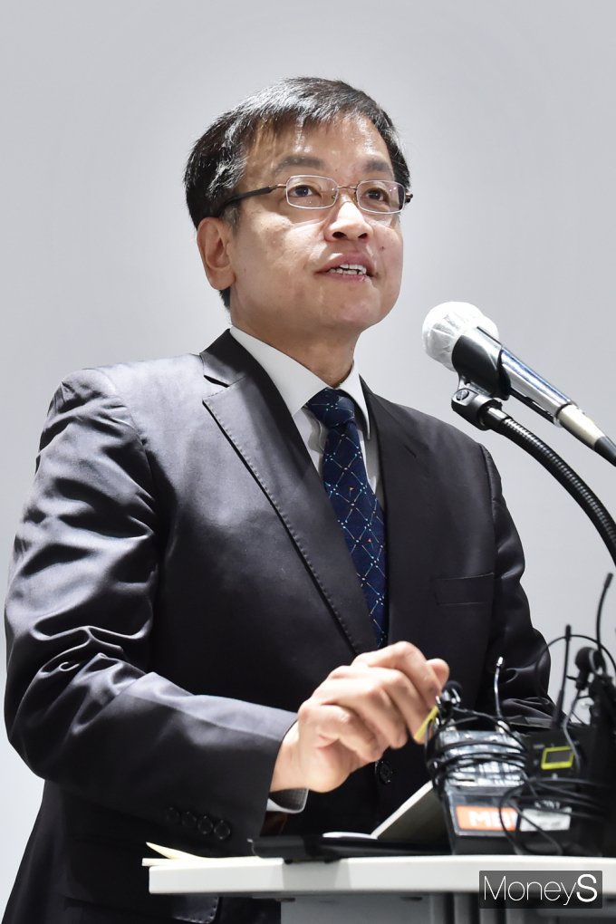 [머니S포토] 최상목 